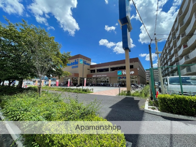 スーパー　スーパーマルハチ 瓜生堂店（スーパー）まで325m