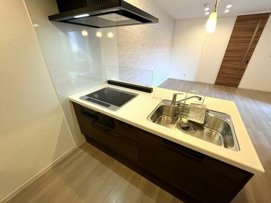 キッチン　※別部屋参考写真