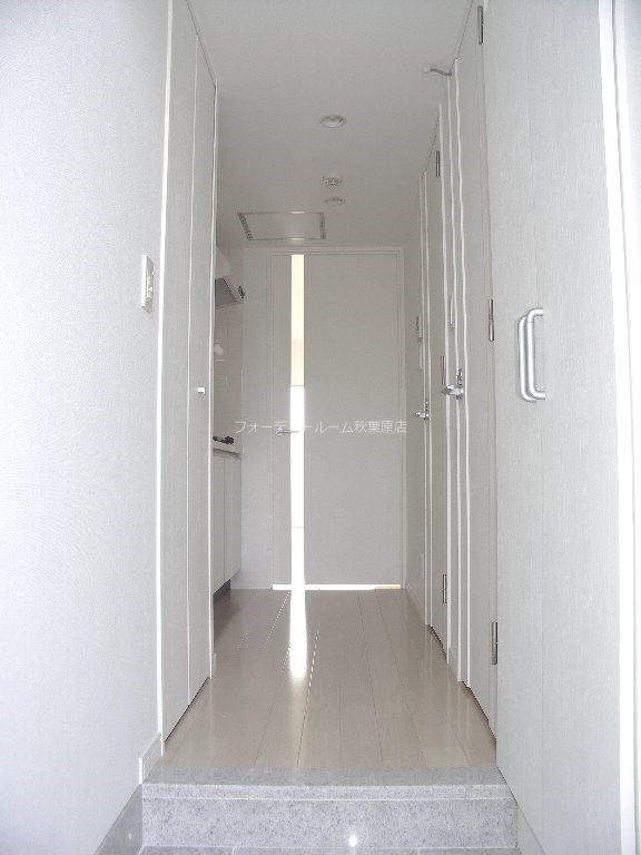 玄関　《見学予約受付中》初期安キャンペーン実施中！