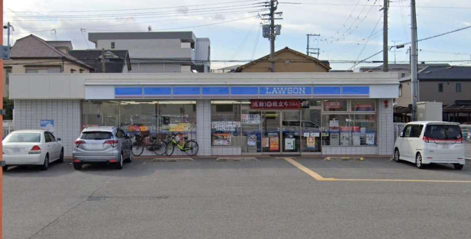 コンビニ　ローソン（コンビニ）まで114m