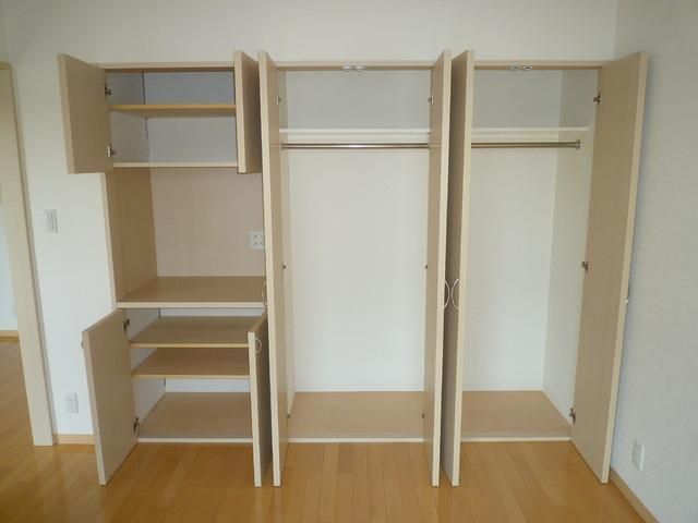 収納　★★収納も十分★★