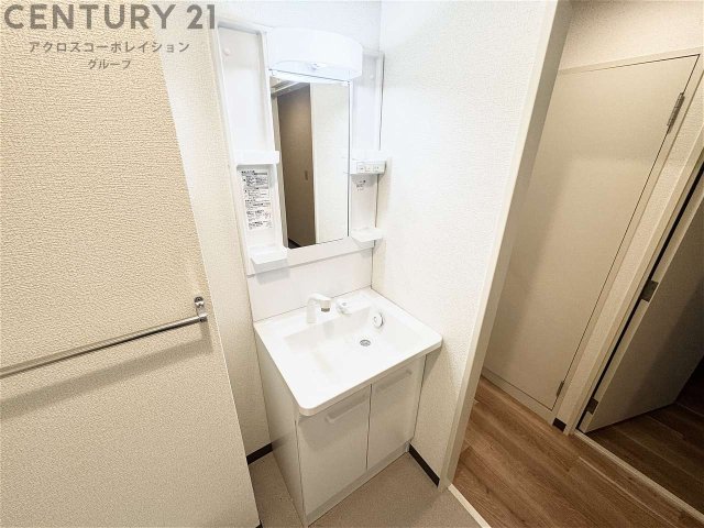 洗面設備　独立洗面化粧台付き☆