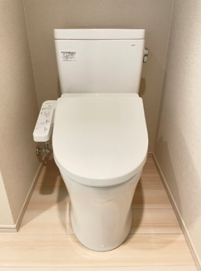 トイレ　トイレ