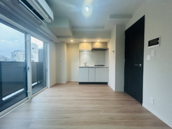 居室・リビング　別部屋参考写真