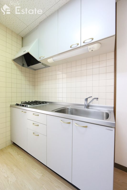 キッチン　システムキッチン（ガス２口コンロ）