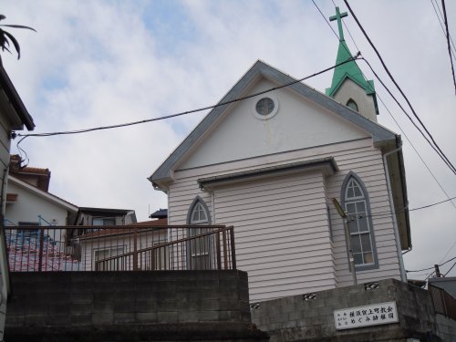 幼稚園・保育園　めぐみ幼稚園（幼稚園・保育園）まで565m