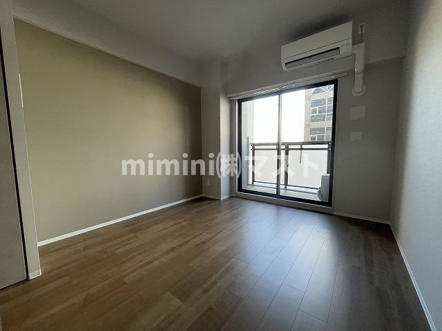 居室・リビング　4階ホワイトカラー