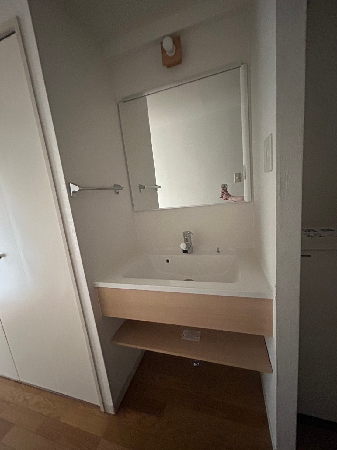 洗面設備　シャンプードレッサー