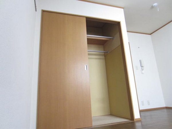 収納　クローゼット