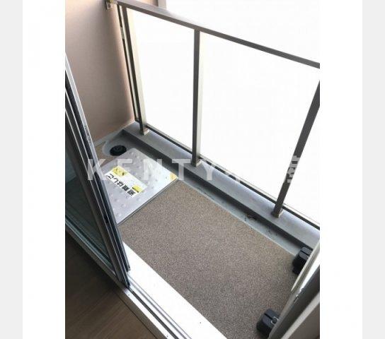 バルコニー　開放的で明るい空間を演出してくれるバルコニーです