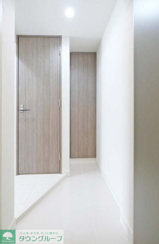 玄関　お部屋探しは株式会社　タウンハウジング　までお気軽にお問合…