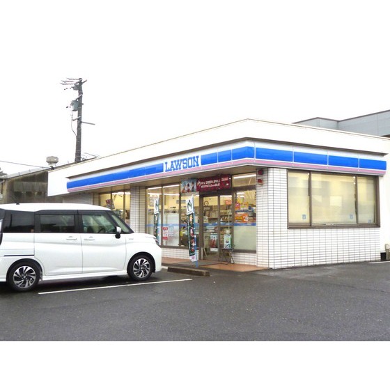 コンビニ　ローソン碧南霞浦店（コンビニ）まで333m