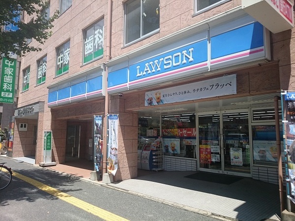 コンビニ　ローソン筑紫通比恵町店（コンビニ）まで213m