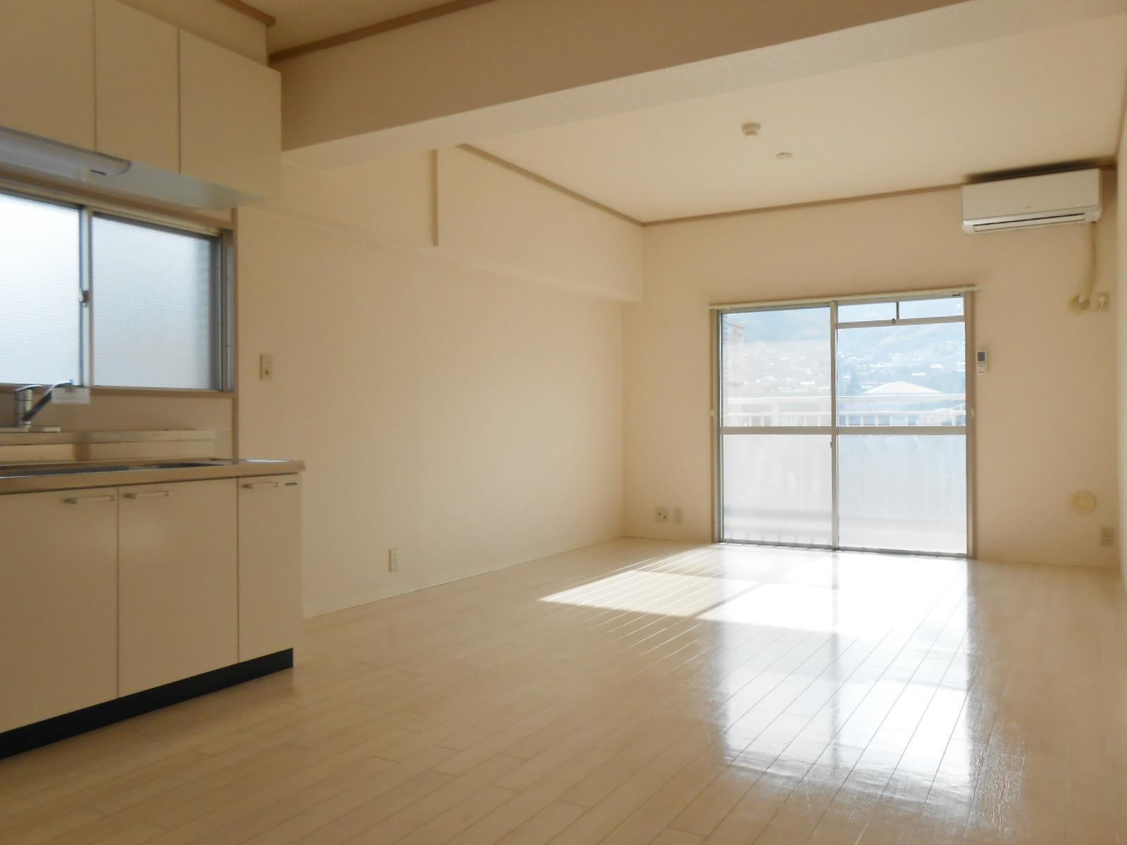 その他部屋・スペース　エアコン付きのリビング14帖♪