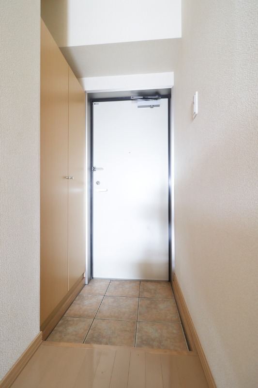 玄関　図面と現状に相違がある場合には現状を優先