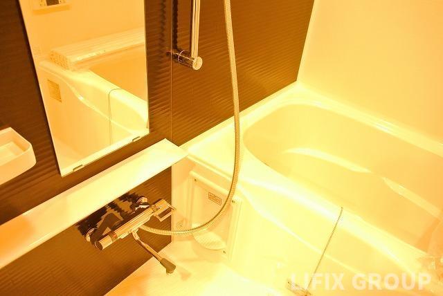 バス・シャワールーム　風呂