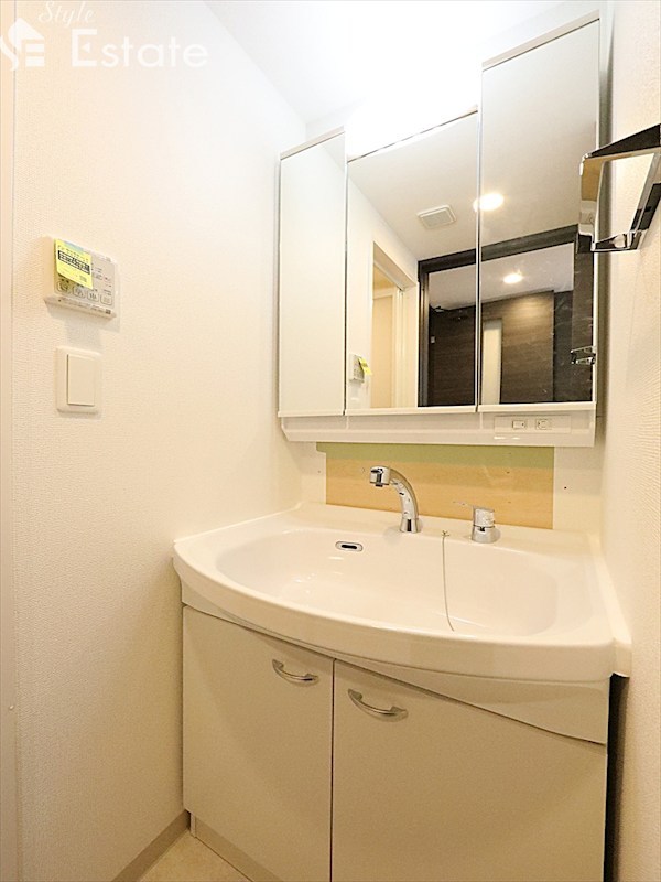 洗面設備　洗面所