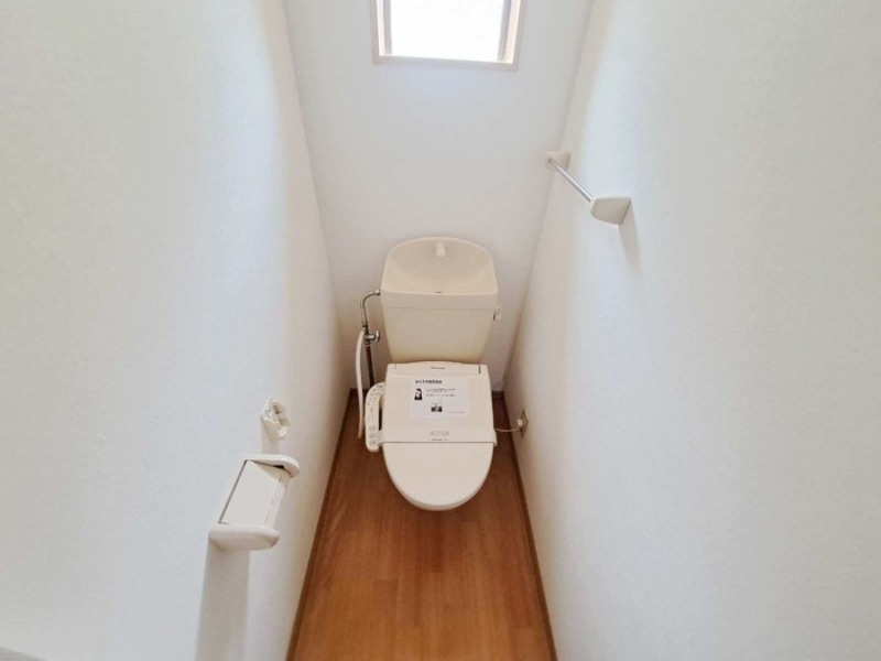 トイレ　図面と現状に相違がある場合には現状を優先