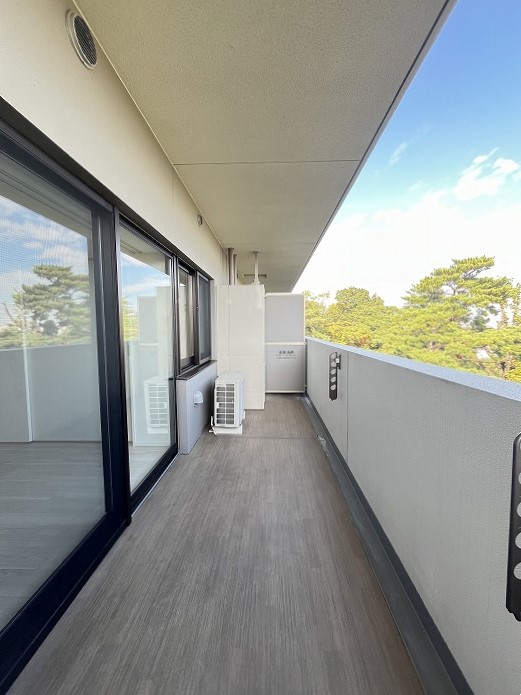 バルコニー　※写真は類似間取り別部屋。