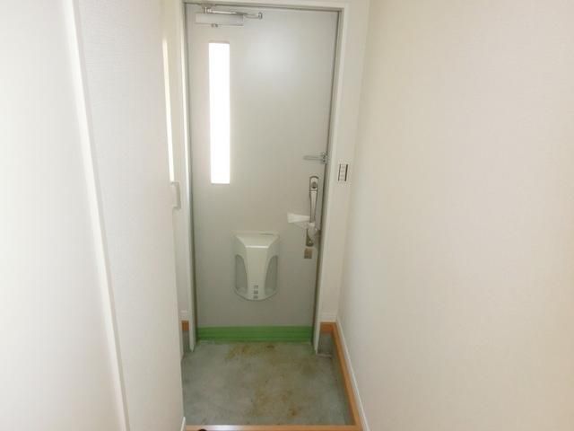 玄関　★オシャレな玄関・鍵は2重ロックです★