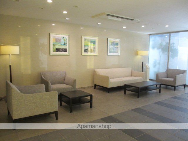 ロビー　ロビー