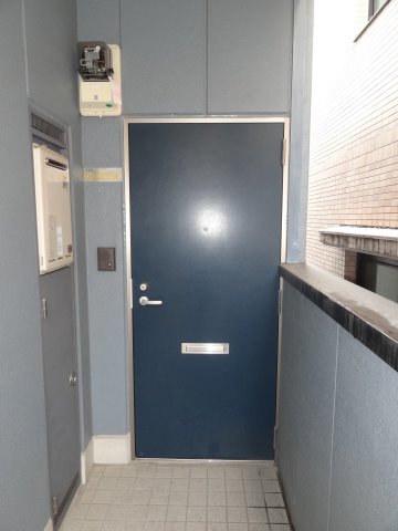 玄関　落ち着いた玄関です