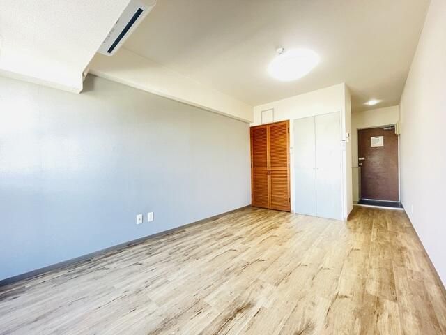 居室・リビング　明るい雰囲気で暮らしやすい！優しい質感の室内がオススメ☆