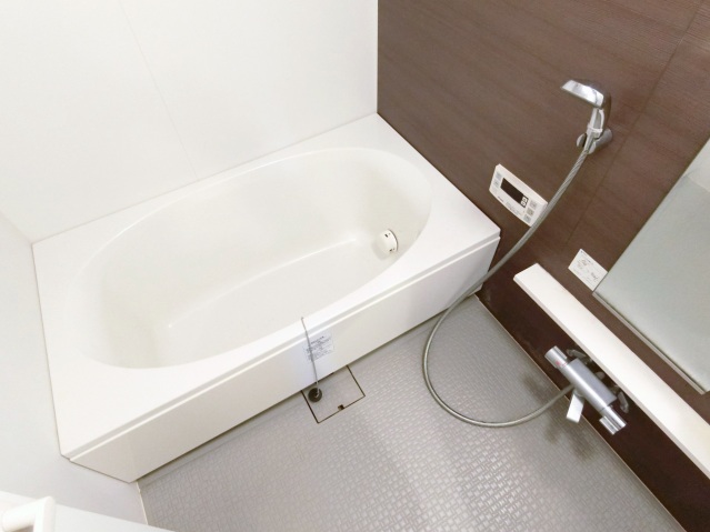 バス・シャワールーム　高温差湯付きバスルーム