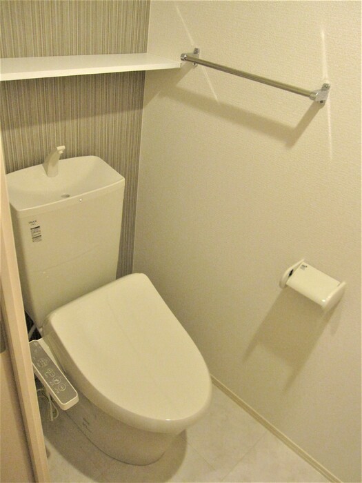 トイレ　ゆったりとした空間のトイレです