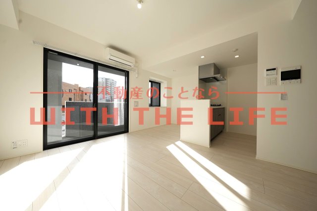 居室・リビング　ゆったり過ごせる居間です