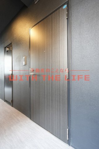 玄関　収納もある玄関です