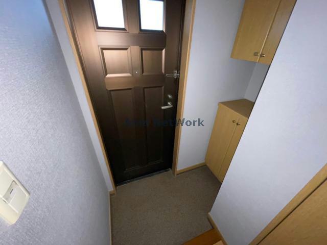 玄関　同型タイプ　現況優先