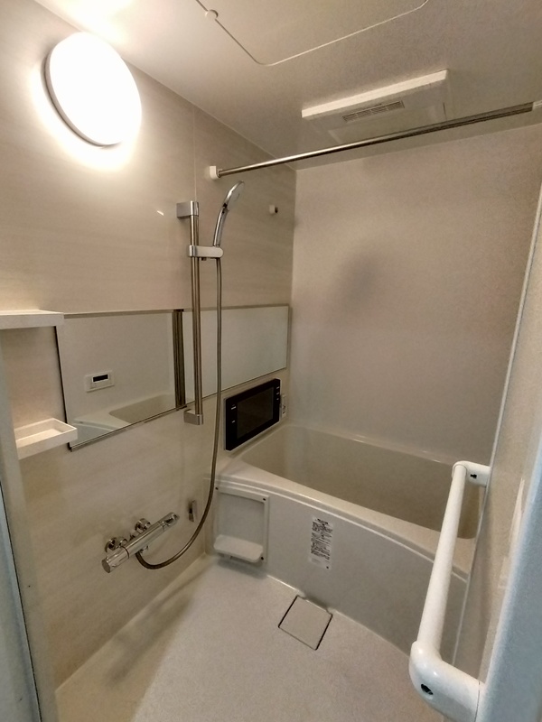 バス・シャワールーム