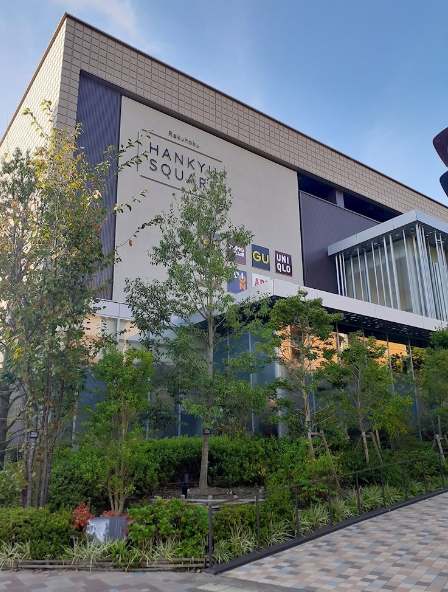 ショッピングセンター　洛北阪急スクエア（ショッピングセンター）まで1093m