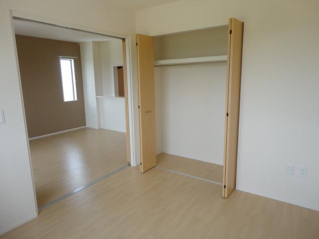 収納　クローゼット（イメージ）