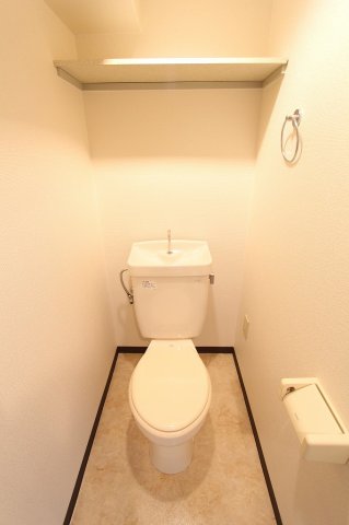 トイレ　同物件の参考写真です。