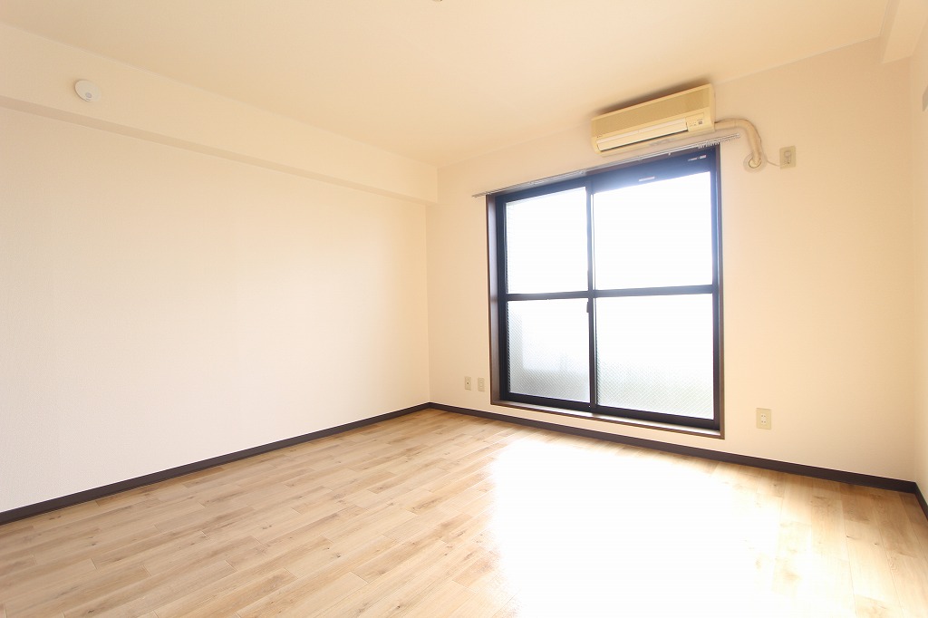 居室・リビング　同物件の参考写真です。