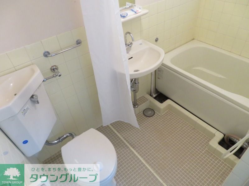 バス・シャワールーム