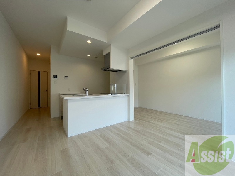 居室・リビング　広くてキレイなお部屋が広がっていて、充実した生活が送れそう。