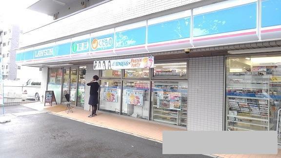 コンビニ　ローソン（コンビニ）まで600m