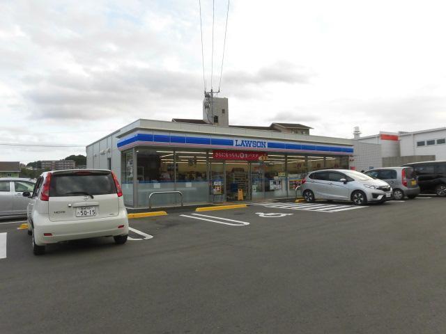 コンビニ　コンビニ（コンビニ）まで650m