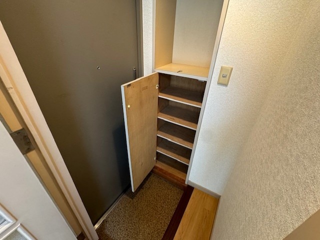 玄関　別部屋参照