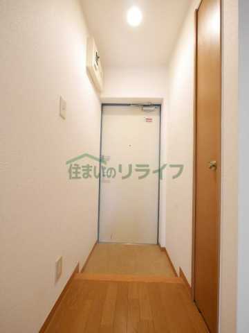 玄関　ラ・シャトン西早稲田　参考写真