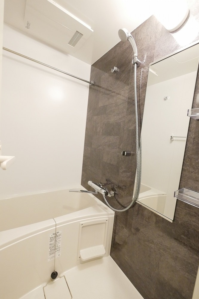 バス・シャワールーム　内装もきれいです