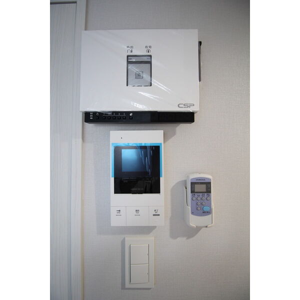 セキュリティ　防犯面に配慮したＴＶモニターホン付きです！