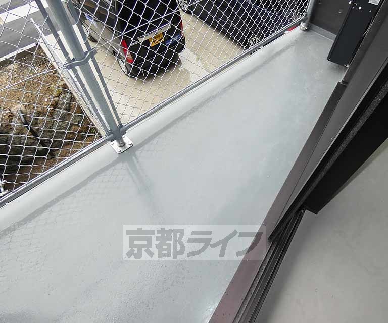 バルコニー　日当たりが良いです。