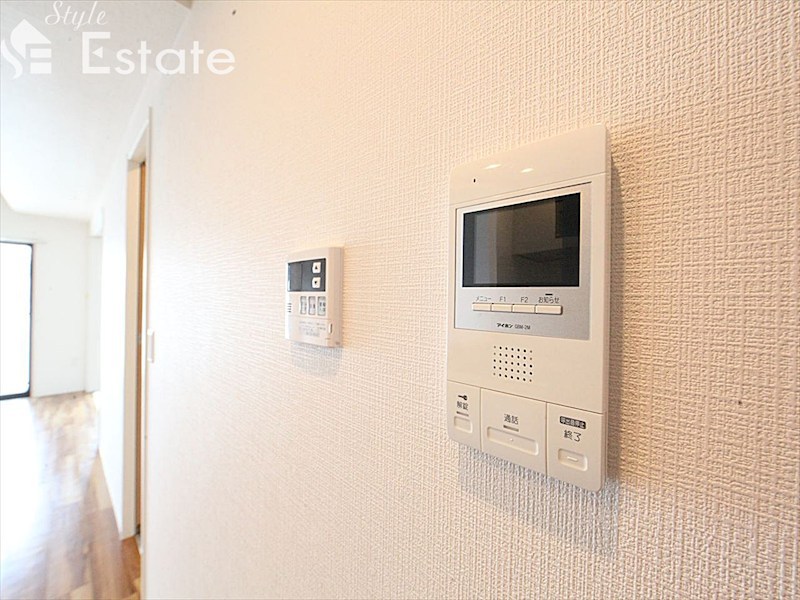 セキュリティ　モニター付きインターホン