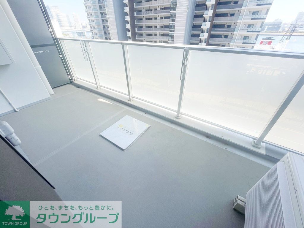 バルコニー　お問合せは(株)タウンハウジングレジデンス事業部【03-…