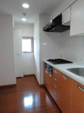 キッチン　☆使いやすいシステムキッチン☆