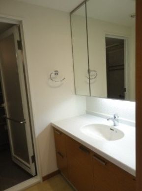 洗面設備　☆嬉しい独立洗面台☆